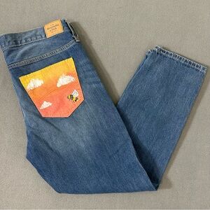 Abercrombie & Fitch Boyfriend Straight Ripped Bee Painted Jeans Womens 8R